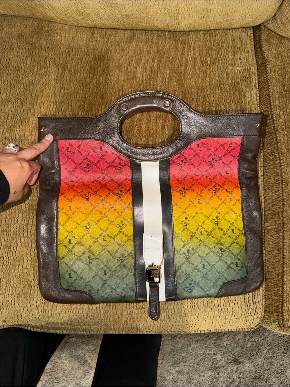 The L.A.M.B. by Gwen Stefani Rasta Carlisle clutch